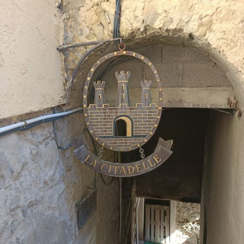 Enseigne citadelle Berre-les-Alpes
