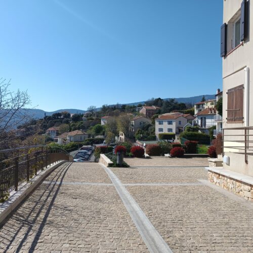 PLace Berre-les-Alpes